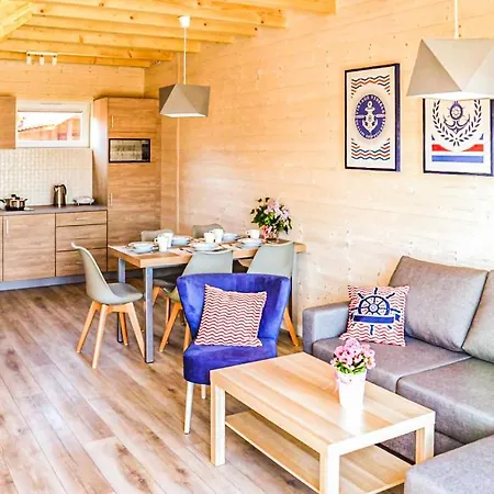 Beautiful In With Kitchen Holiday home *
